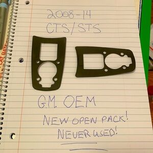 Exterior Door Handle Seal - GM (25737166)
GM OEM 2008-2014 Cadillac CTS/STS